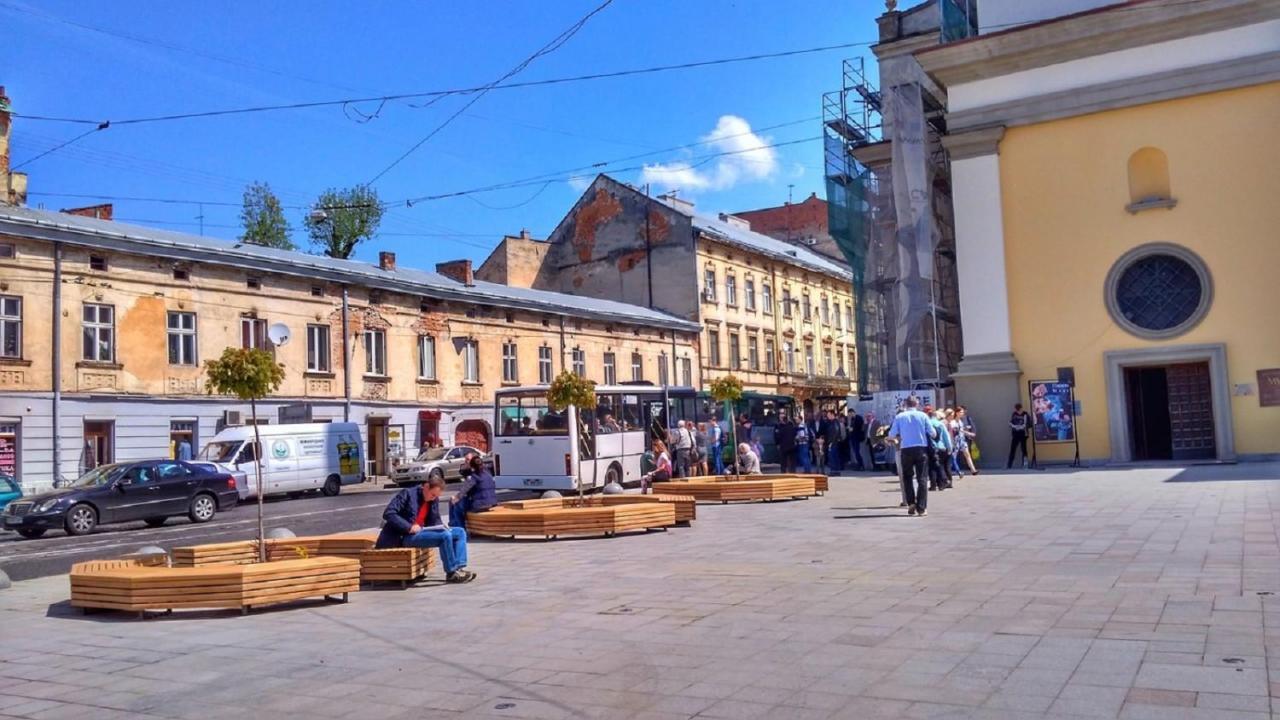 Mini Economy Apartments- Filatova 10 Lviv Kültér fotó